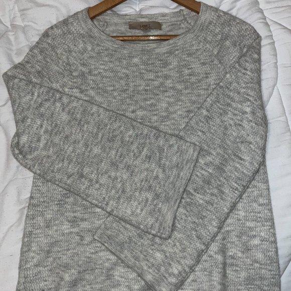 Sweater - Picture 2 of 5